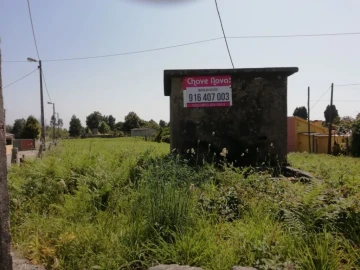 Terreno para Venda em Canelas