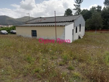Terreno Misto para Venda em Fânzeres e São Pedro da Cova