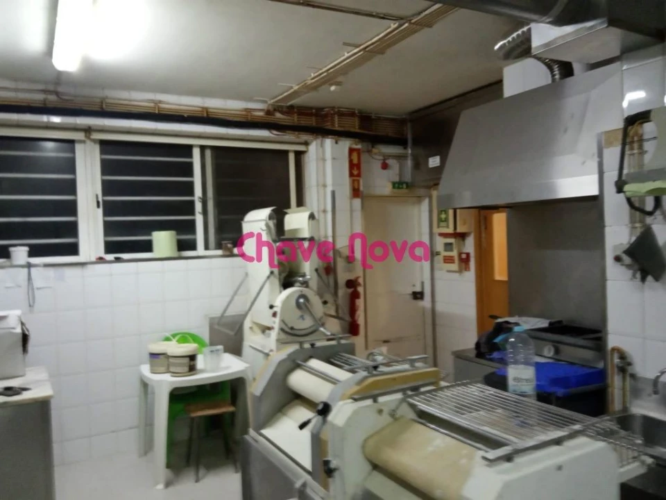 Loja para Trespasse em O. Azeméis, Riba-Ul, Ul, Macinhata Seixa, Madail Foto 13