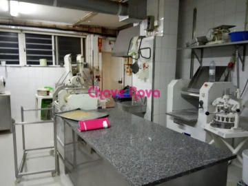 Loja para Trespasse em O. Azeméis, Riba-Ul, Ul, Macinhata Seixa, Madail