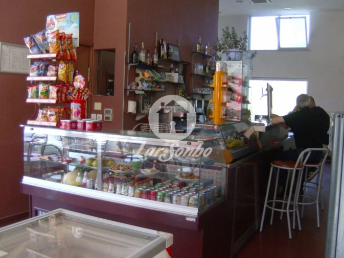 Loja para Trespasse em Santo Antonio dos Olivais Foto 19