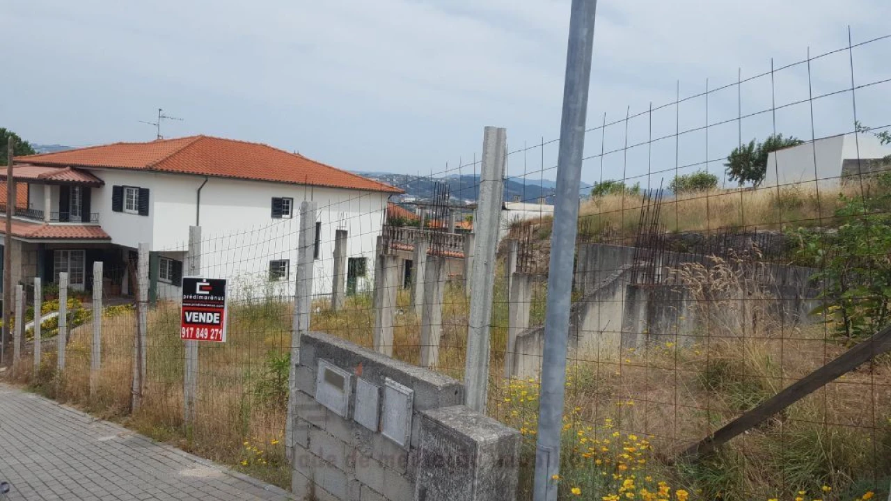 Terreno para Venda em Amarante (São Gonçalo), Madalena, Cepelos e Gatão Foto 1