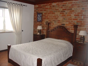 Moradia T3 para Venda em Atouguia da Baleia