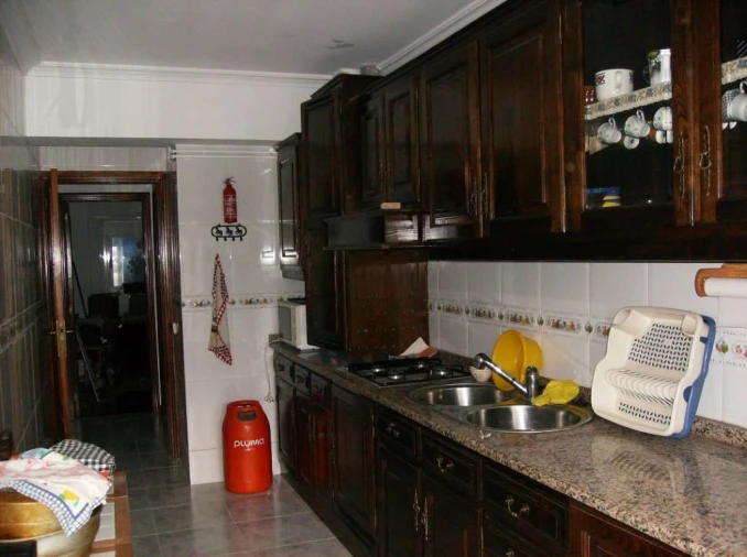 Apartamento T2 para Venda em Montalegre e Padroso Foto 4