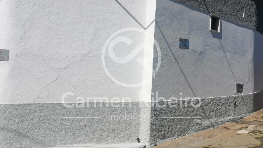 Moradia T1 para Venda em São Bento do Cortiço e Santo Estêvão