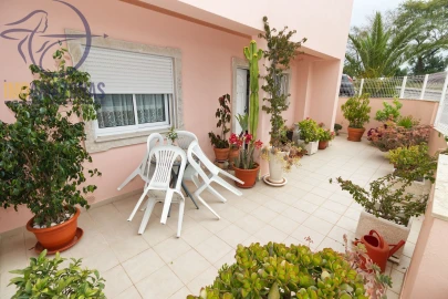 Moradia T3 para Venda em São Bartolomeu de Messines