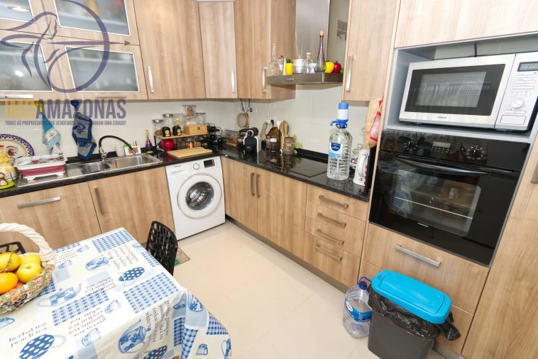 Moradia T3 para Venda em São Bartolomeu de Messines Foto 11