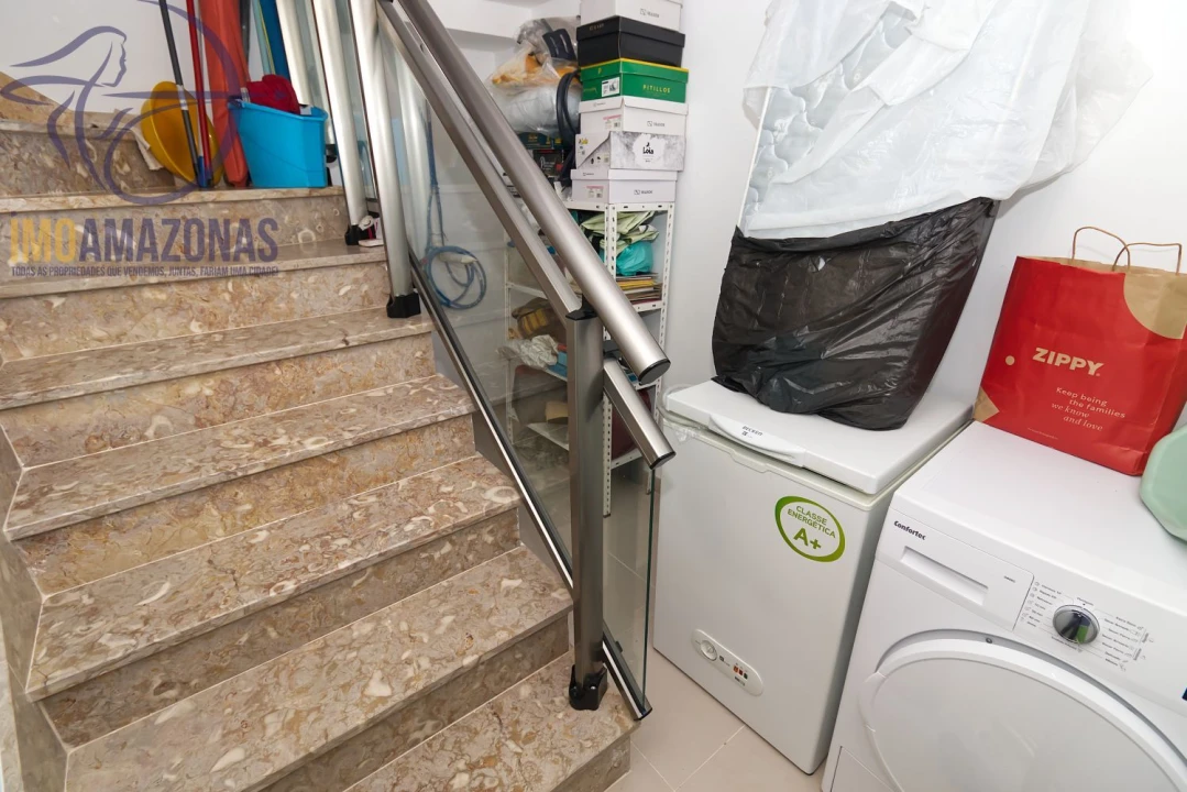 Moradia T3 para Venda em São Bartolomeu de Messines Foto 26