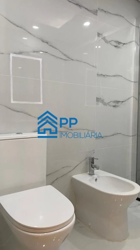 Moradia T1 para Arrendamento em Cedofeita, Santo Ildefonso, Sé, Miragaia, São Nicolau e Vitória