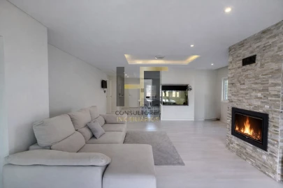 Moradia T3 para Venda em Alvarelhos e Guidões