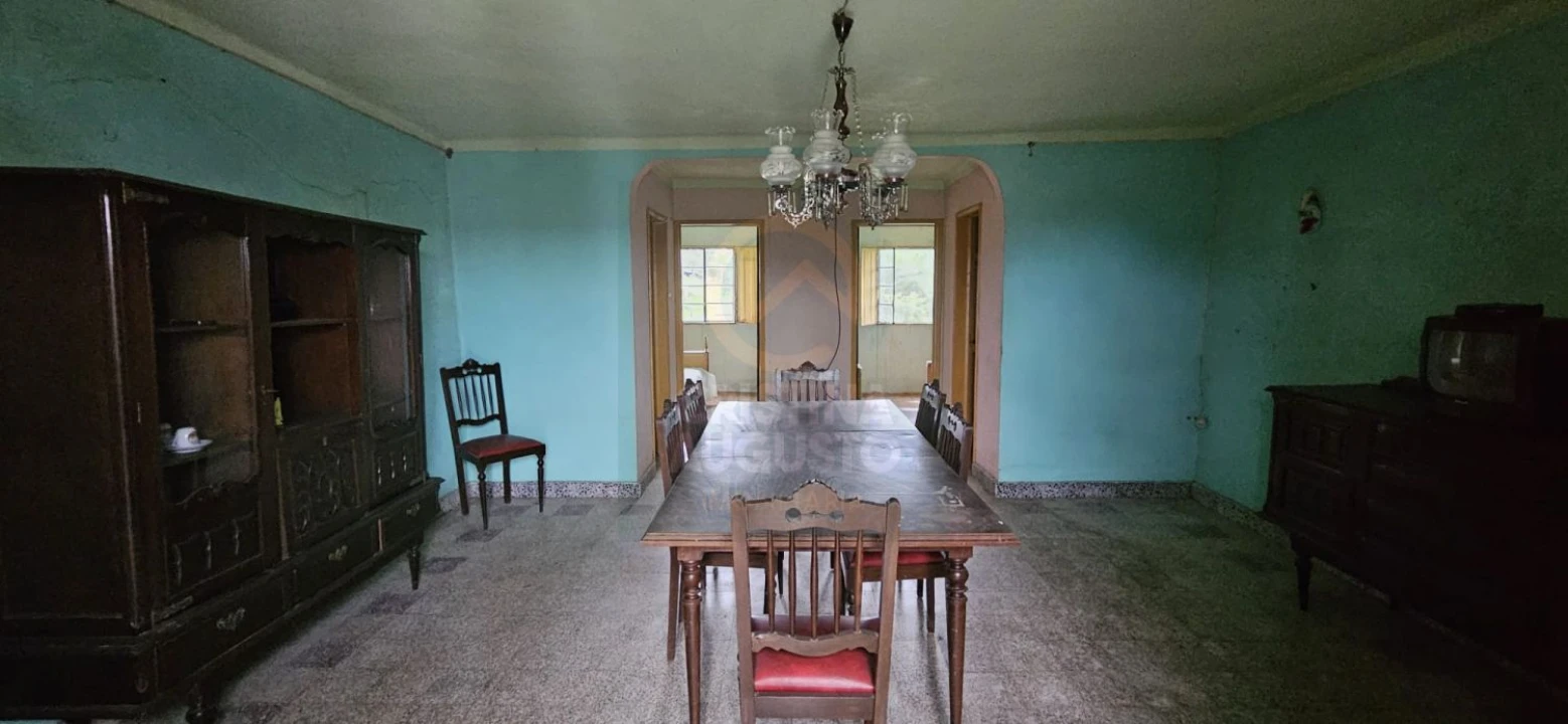 Moradia T2 para Venda em Sarzedas Foto 3