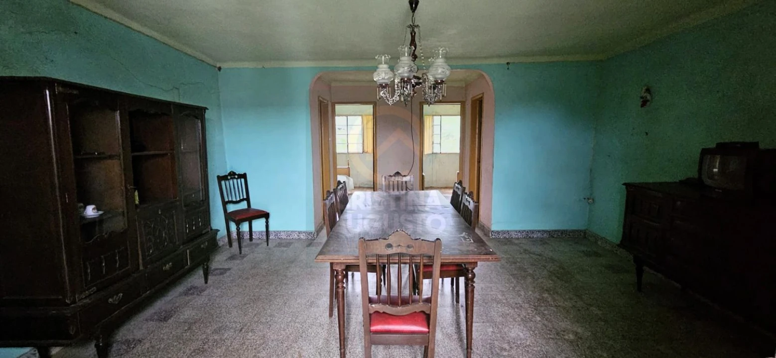 Moradia T2 para Venda em Sarzedas Foto 1