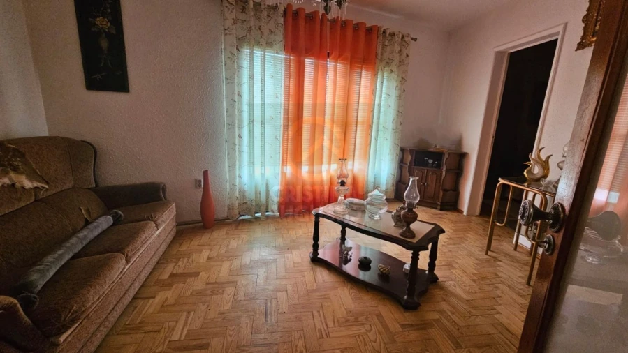 Moradia T4 para Venda em Rosmaninhal Foto 17