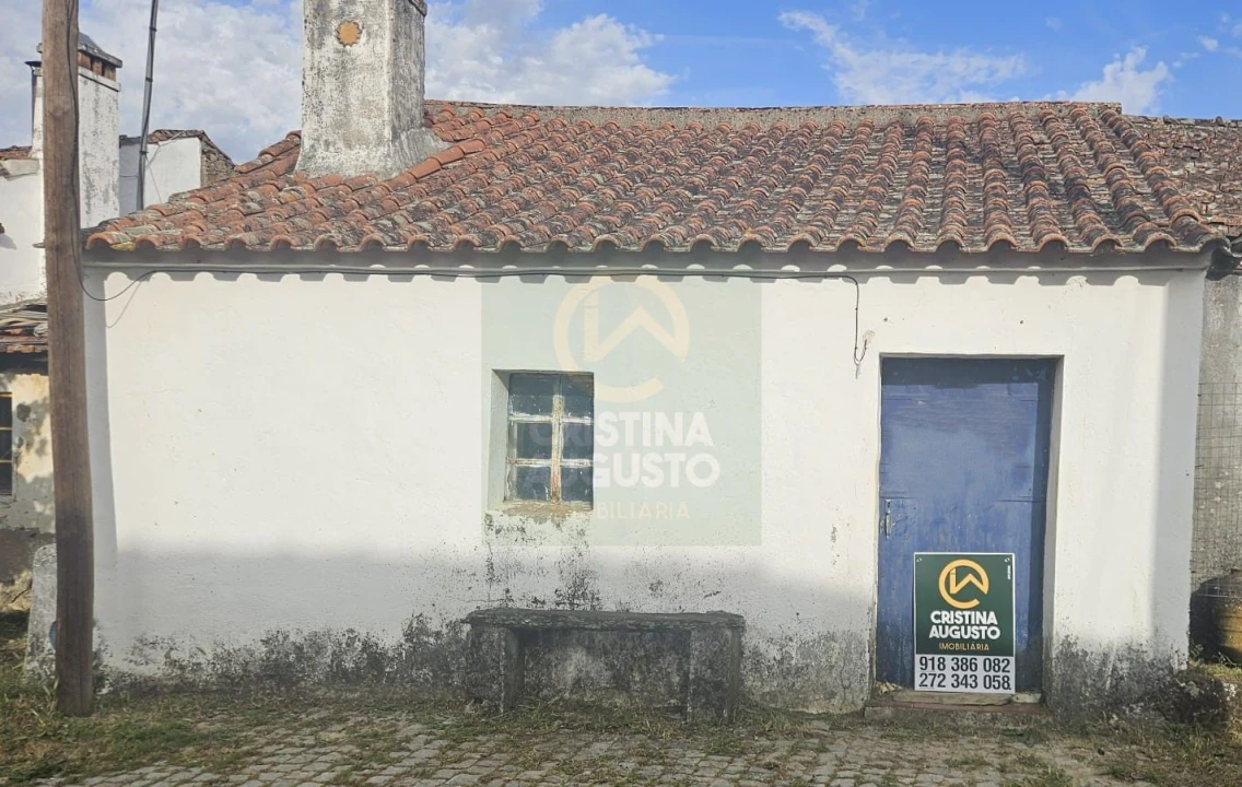 Moradia T1 para Venda em Sarzedas Foto 3