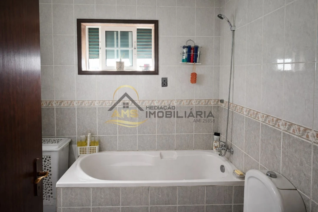 Moradia T2 para Venda em Ardegão, Arnozela e Seidões Foto 16