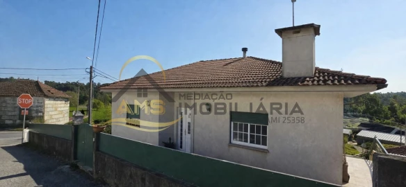 Moradia T2 para Venda em Ardegão, Arnozela e Seidões