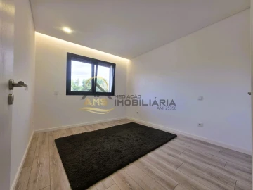Apartamento T3 para Venda em Sebal e Belide