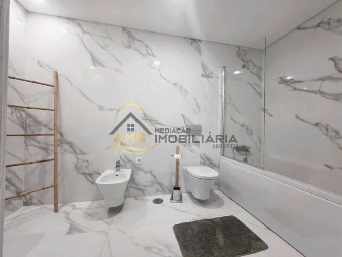 Apartamento T3 para Venda em Sebal e Belide Foto 35