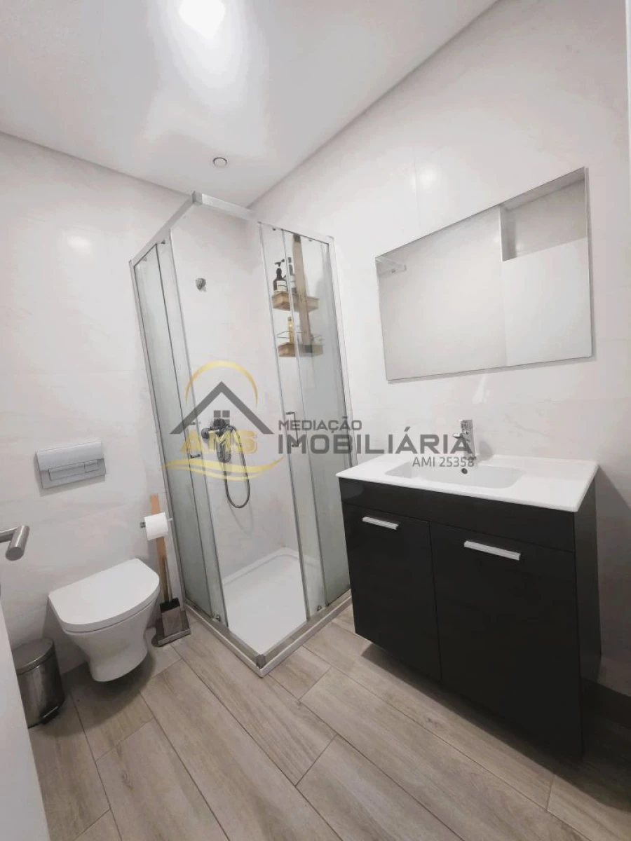 Apartamento T3 para Venda em Sebal e Belide Foto 24