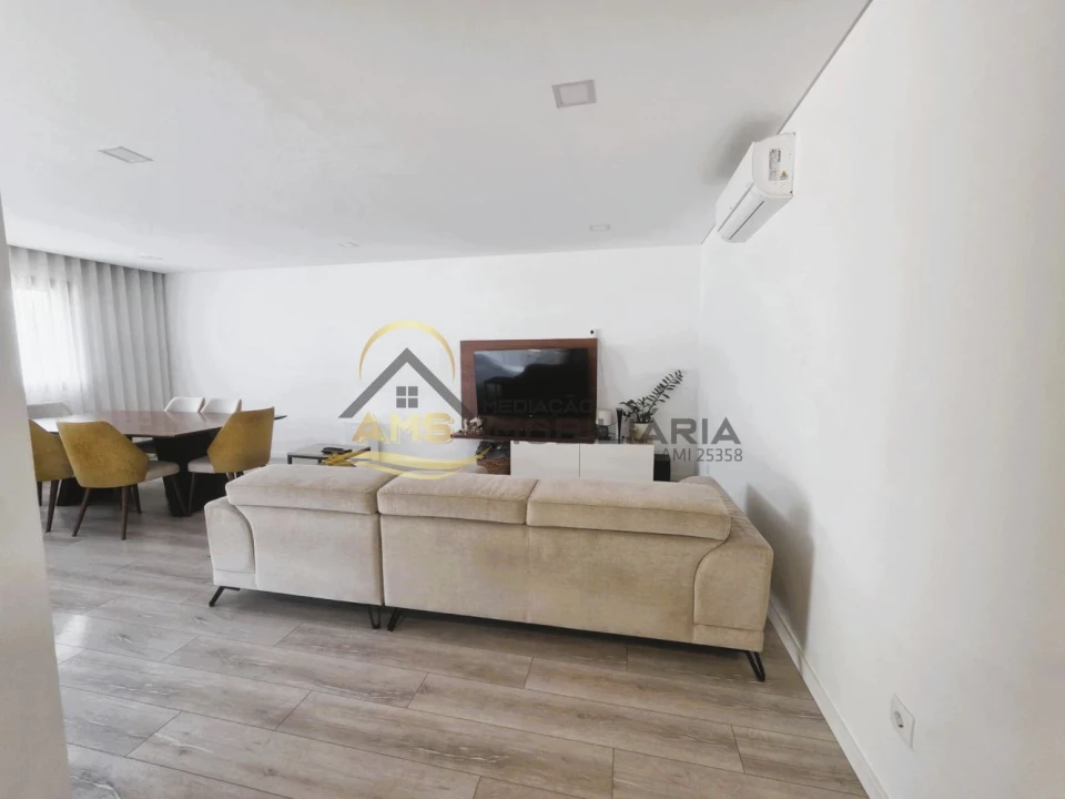 Apartamento T3 para Venda em Sebal e Belide Foto 11