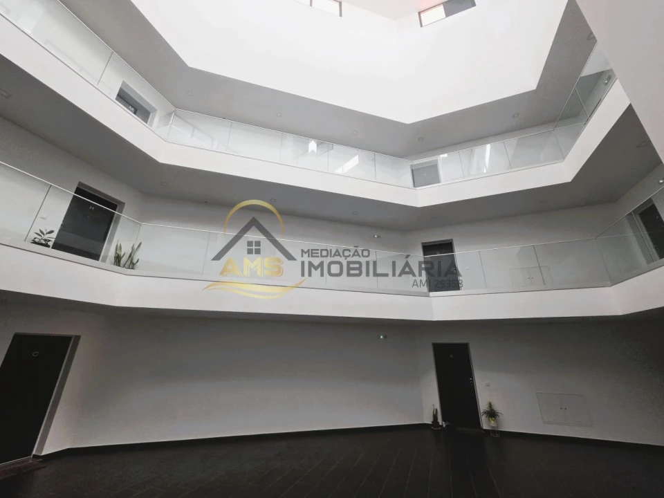 Apartamento T3 para Venda em Sebal e Belide Foto 41