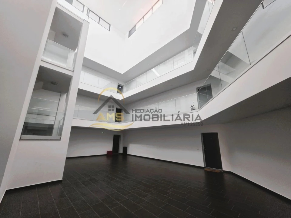 Apartamento T3 para Venda em Sebal e Belide Foto 40