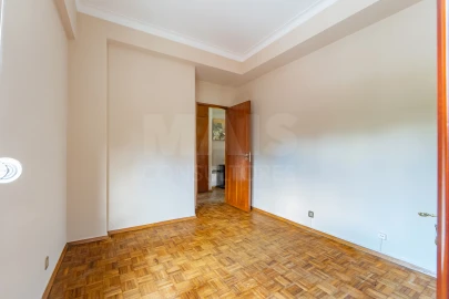 Apartamento T2 para Venda em Alhandra, São João dos Montes e Calhandriz