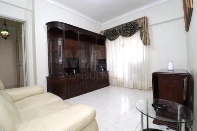 Apartamento T2 para Venda em Lumiar