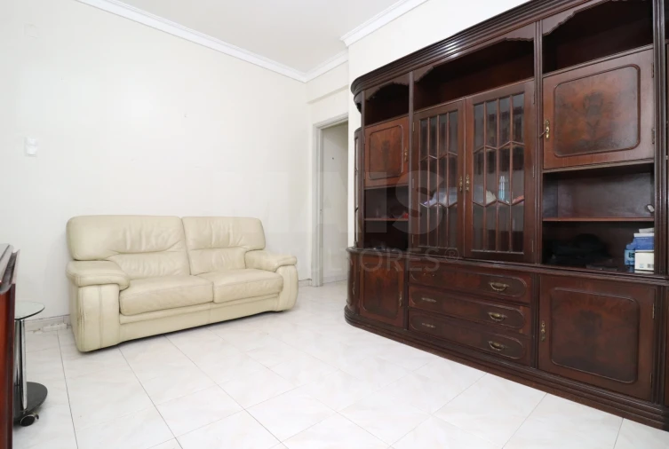 Apartamento T2 para Venda em Lumiar Foto 7