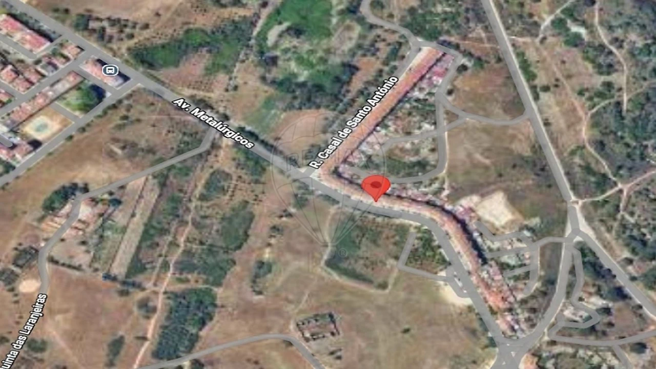 Apartamento T2 para Venda em Seixal, Arrentela e Aldeia de Paio Pires Foto 4