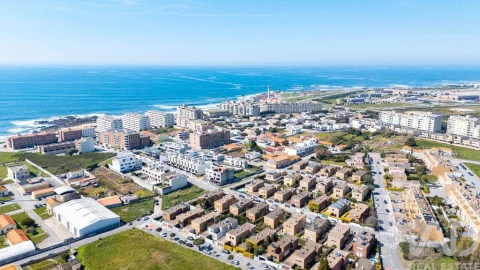 Moradia T6 para Arrendamento em Matosinhos e Leça da Palmeira