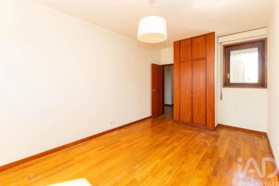 Moradia T6 para Arrendamento em Matosinhos e Leça da Palmeira