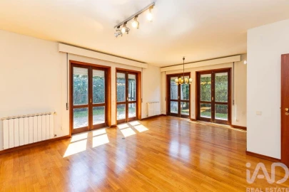 Moradia T6 para Arrendamento em Matosinhos e Leça da Palmeira