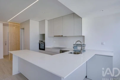 Apartamento T3 para Venda em Olivais