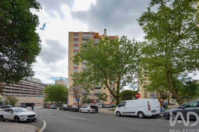 Apartamento T3 para Venda em Olivais