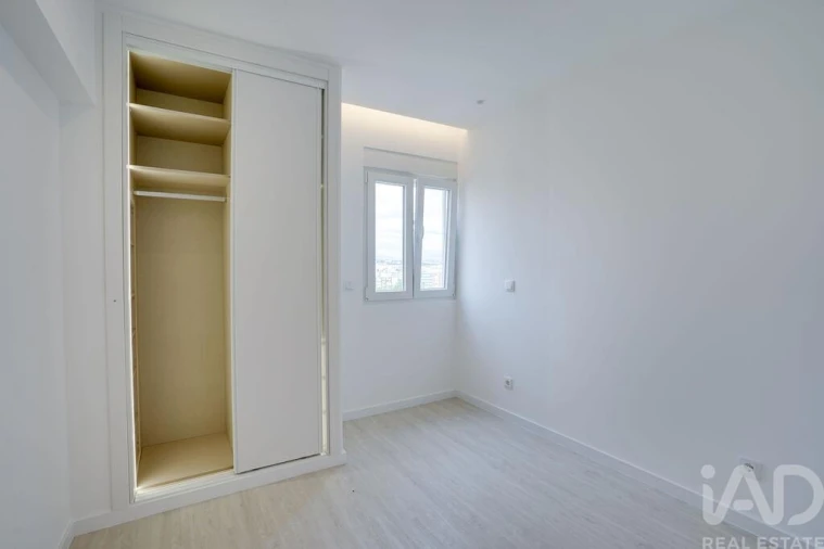 Apartamento T3 para Venda em Olivais Foto 12