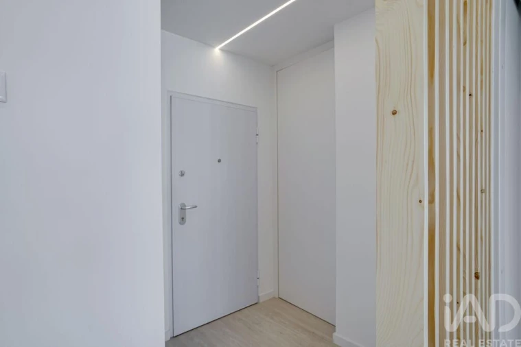 Apartamento T3 para Venda em Olivais Foto 11