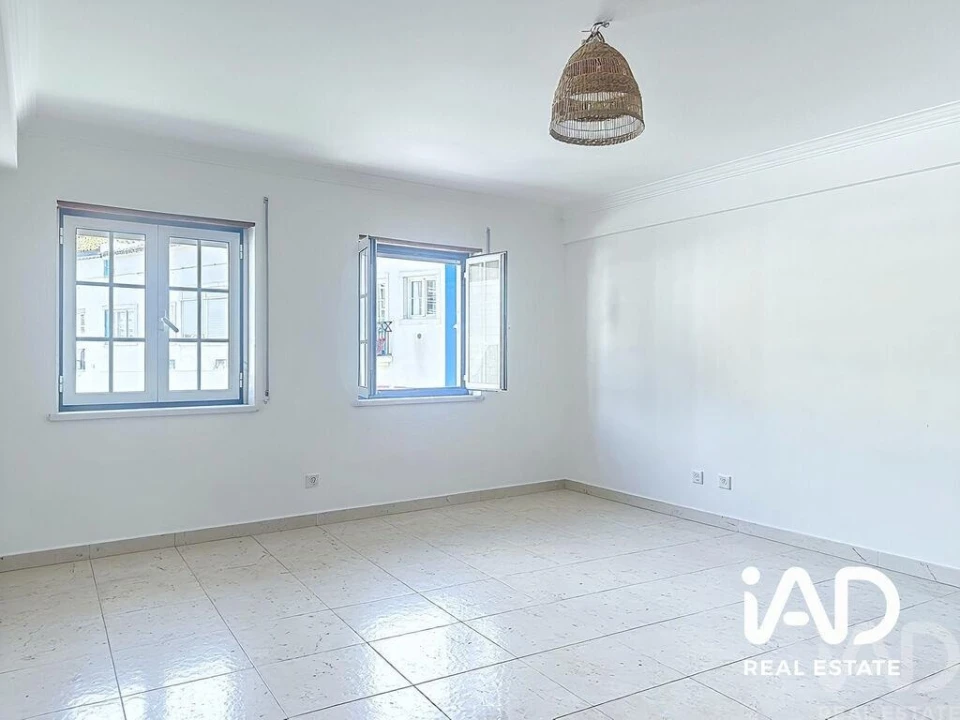 Apartamento T2 para Arrendamento em Ericeira Foto 1