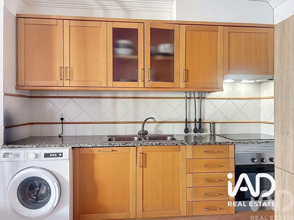 Apartamento T2 para Arrendamento em Ericeira Foto 6