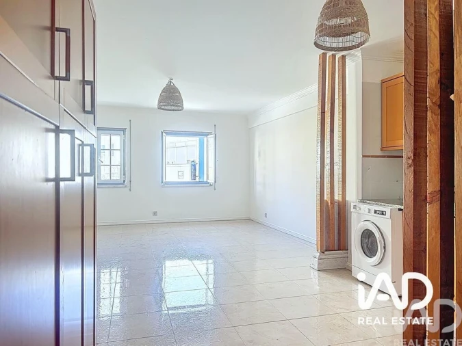 Apartamento T2 para Arrendamento em Ericeira Foto 4