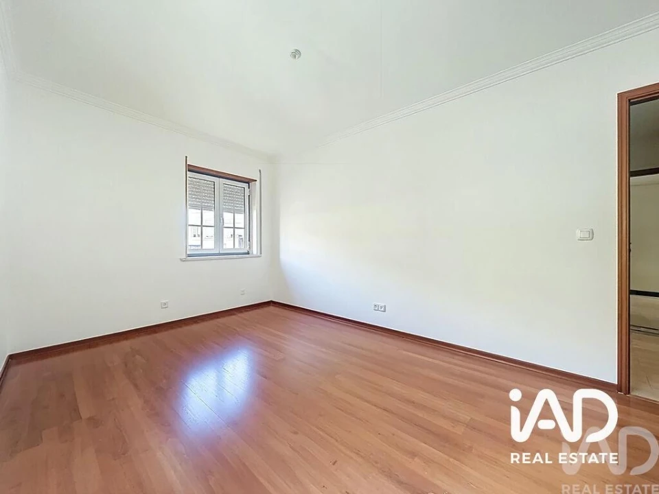 Apartamento T2 para Arrendamento em Ericeira Foto 10