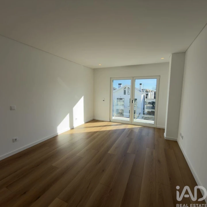 Moradia T4 para Venda em Cascais e Estoril Foto 11