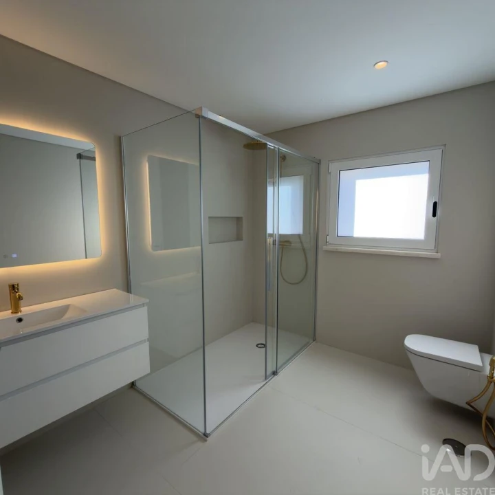 Moradia T4 para Venda em Cascais e Estoril Foto 12