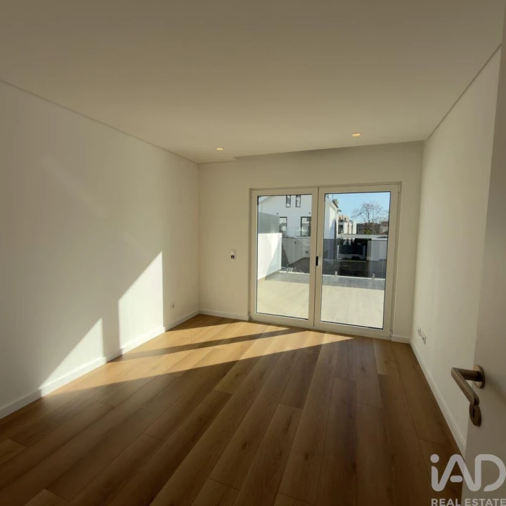 Moradia T4 para Venda em Cascais e Estoril Foto 7