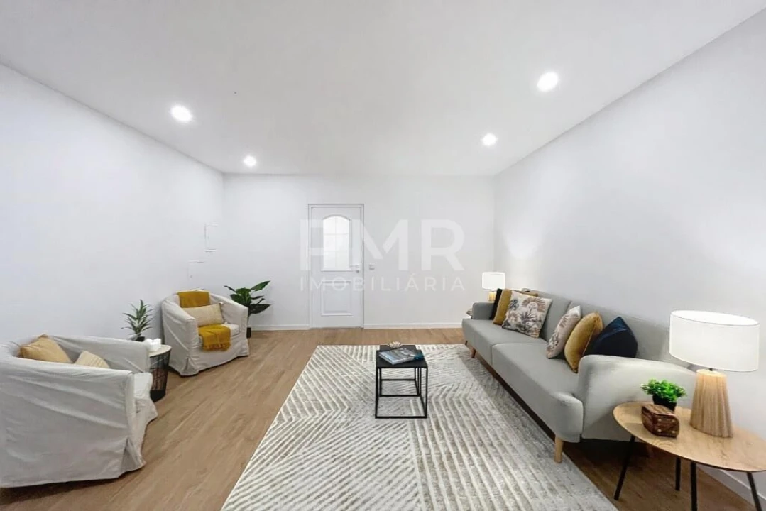 Moradia T3 para Venda em Almoster Foto 30