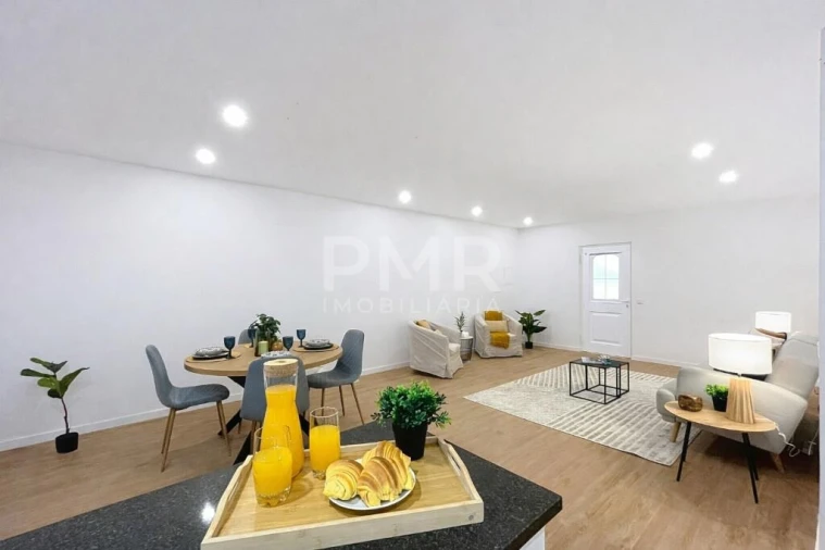 Moradia T3 para Venda em Almoster Foto 31