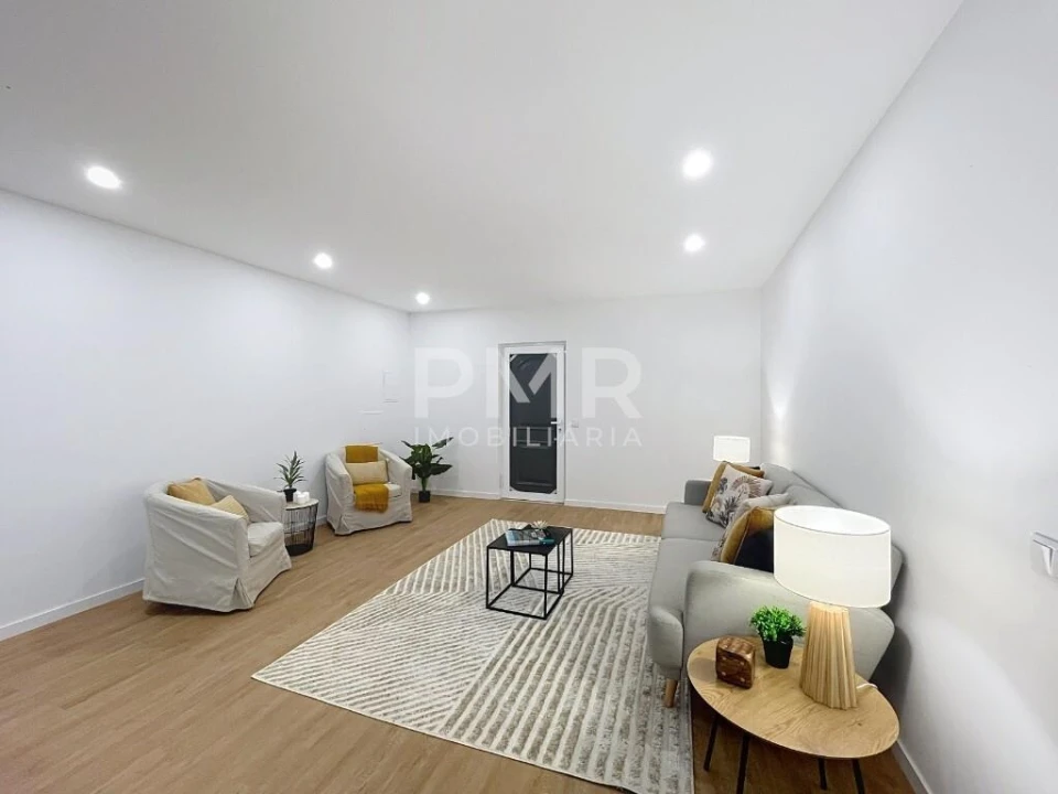 Moradia T3 para Venda em Almoster Foto 26