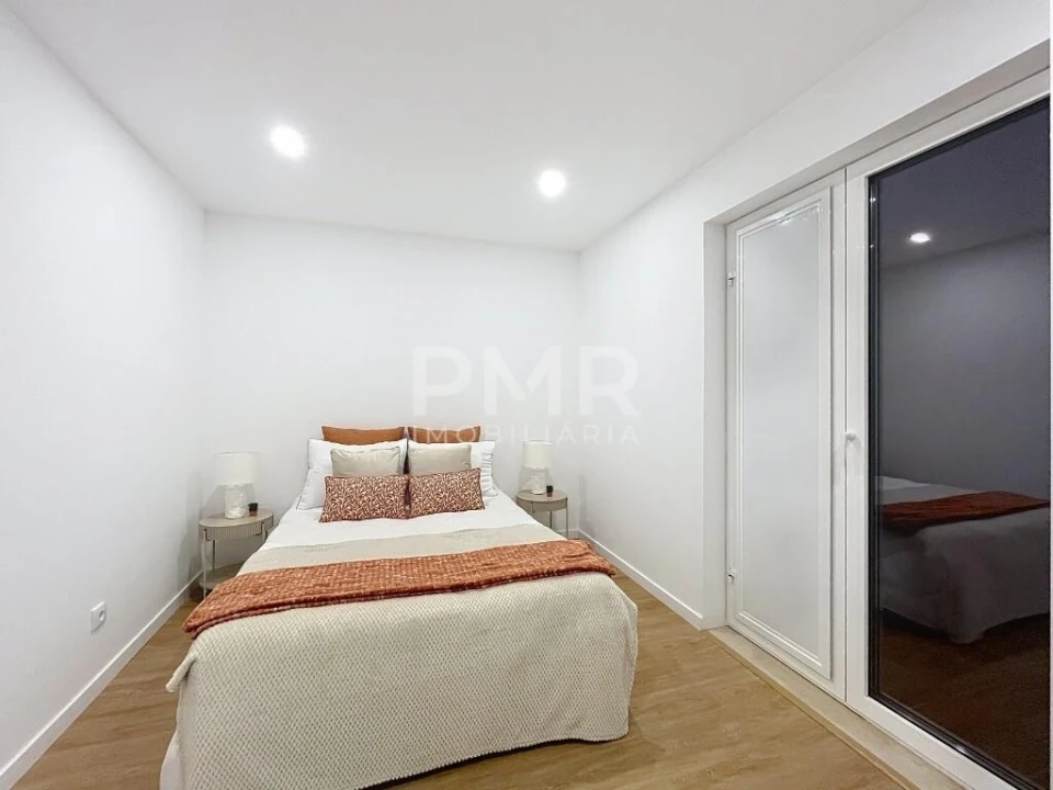 Moradia T3 para Venda em Almoster Foto 9