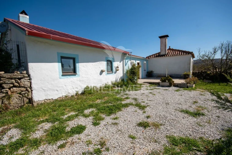 Moradia T3 para Venda em Trancoso (São Pedro e Santa Maria) e Souto Maior