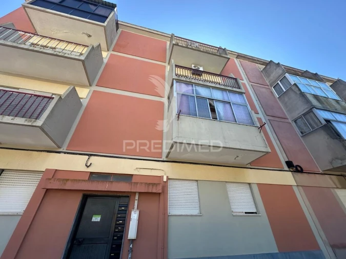 Apartamento T2 para Venda em Santo Antonio da Charneca Foto 13